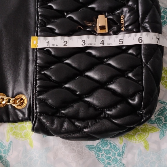 Aldo Black Quilted Shoulder/Cross Body Bag with Gold Chain - Picture 6 of 6